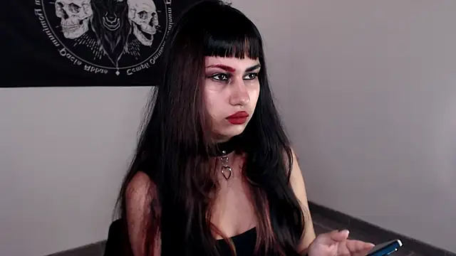 Little-Lucifer online show from November 2025 11:07:02 PM