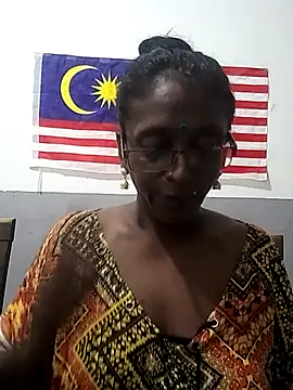 mamakarma1403 online show from October 2025 02:27:02 PM