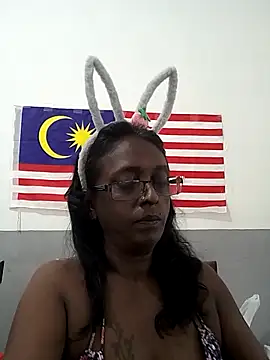 mamakarma1403 online show from November 2025 02:17:02 AM