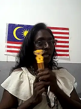 mamakarma1403 online show from November 2025 04:56:02 AM