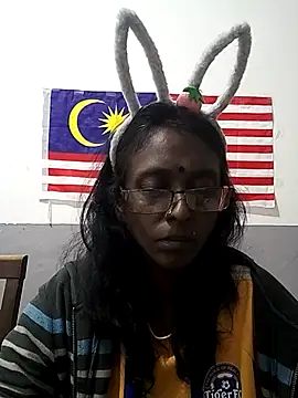 mamakarma1403 online show from November 2025 02:29:02 PM