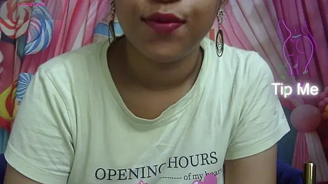 Preeti-Sexy online show from May 2026 04:18:01 AM