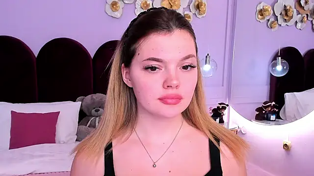 ZaraBloom online show from January 2025 02:43:01 AM