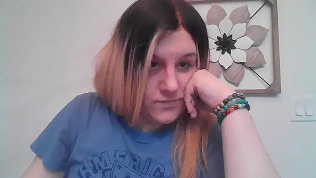 PuckBunny17 online show from February 2025 08:54:02 PM