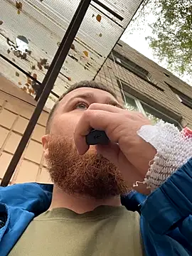 Artur6663 online show from October 2025 08:04:02 AM