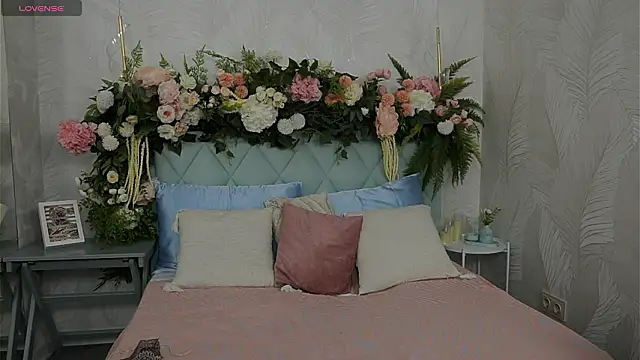 AliceBrayan online show from February 2026 05:02:02 PM