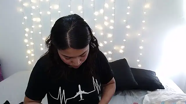 miss rose1 online show from February 2025 07:42:01 PM