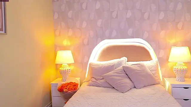 april rousse online show from February 2025 07:09:01 PM