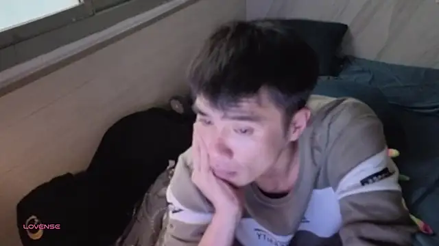 Snapshot of Big19Asia chatting on November 2025 10:46:01 PM Big19Asia online show from November 2025 10:46:01 PM