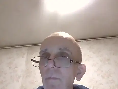 mariusica1xh online show from December 2025 06:35:02 PM