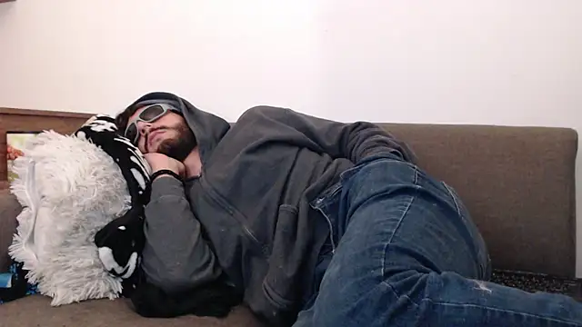 thomas gun online show from February 2026 04:05:02 AM