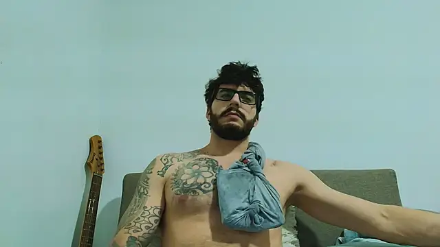 thomas gun online show from April 2026 06:09:01 AM