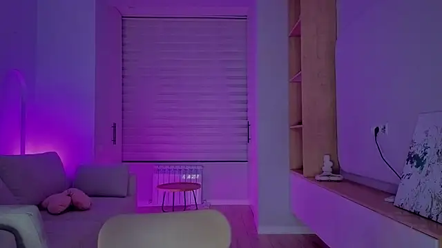 Snapshot of RileyMee chatting on November 2025 12:13:01 AM RileyMee online show from November 2025 12:13:01 AM