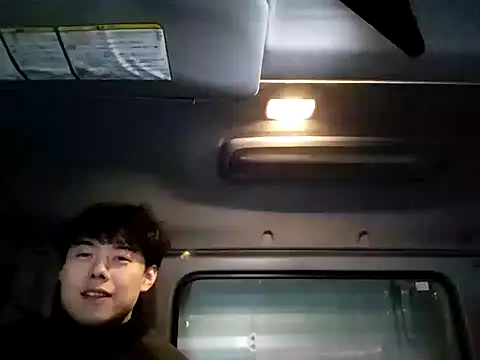 whitebriefboy online show from February 2025 02:24:01 PM