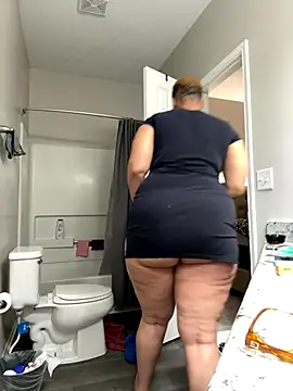 SexyHoneyRedd online show from December 2024 11:07:01 PM