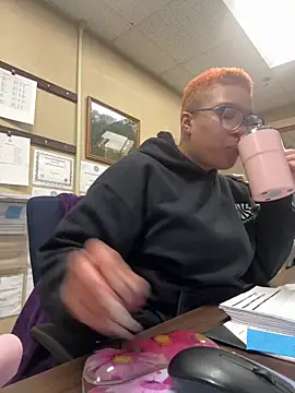 SexyHoneyRedd online show from January 2025 03:11:01 PM