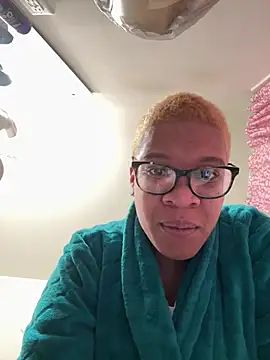 SexyHoneyRedd online show from February 2026 03:24:01 PM