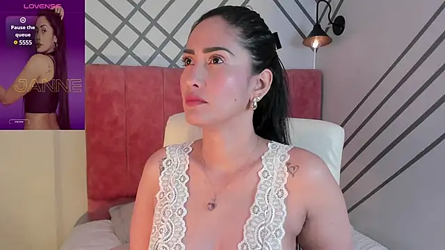 Snapshot of Janne_lee chatting on January 2025 07:18:01 PM Janne lee online show from January 2025 07:18:01 PM