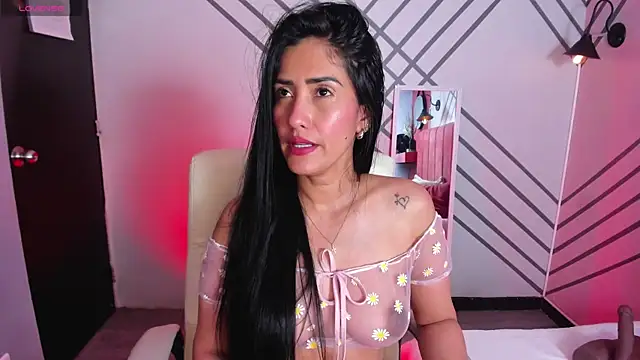 Snapshot of Janne_lee chatting on February 2025 09:11:02 PM Janne lee online show from February 2025 09:11:02 PM