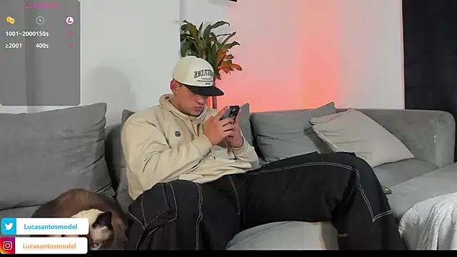 Snapshot of lucasanto_ chatting on December 2024 05:18:02 AM lucasanto online show from December 2024 05:18:02 AM