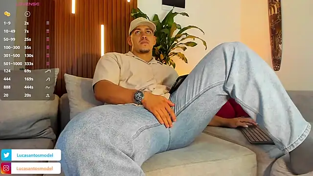 Snapshot of lucasanto_ chatting on November 2025 01:15:01 AM lucasanto online show from November 2025 01:15:01 AM