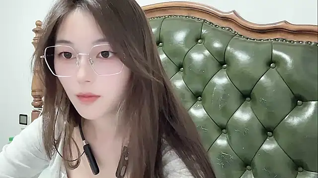 Sweet-Angel999 online show from April 2026 03:50:02 PM