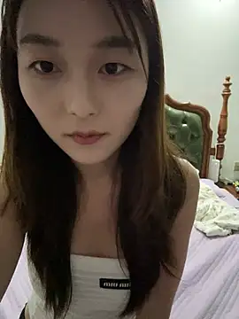 Snapshot of Sweet-Angel999 chatting on June 2026 03:25:02 PM Sweet-Angel999 online show from June 2026 03:25:02 PM