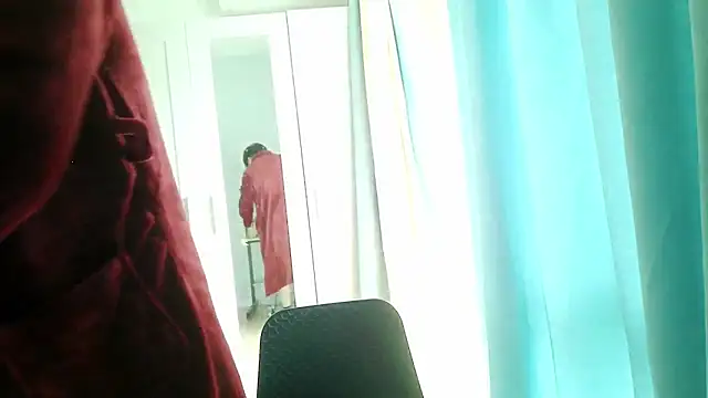 Snapshot of shuai321 chatting on March 2025 06:38:02 AM shuai321 online show from March 2025 06:38:02 AM