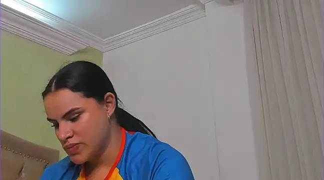 Luciluu20 online show from February 2025 01:19:02 AM