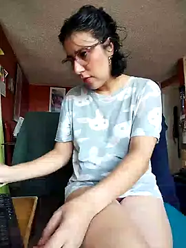 Im Alma  online show from March 2025 01:29:02 PM