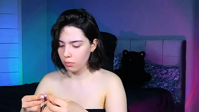 Stacy Gonzales  online show from April 2026 08:07:02 AM