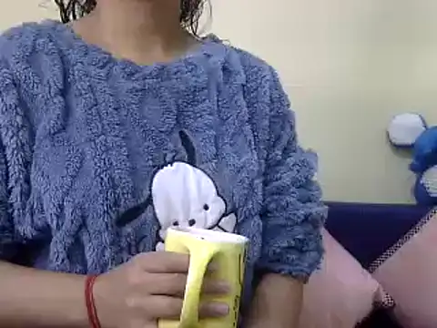 Snapshot of WildRuhi20 chatting on January 2025 03:18:01 AM WildRuhi20 online show from January 2025 03:18:01 AM