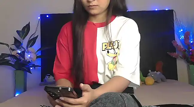 Snapshot of WildRuhi20 chatting on March 2025 05:52:02 AM WildRuhi20 online show from March 2025 05:52:02 AM