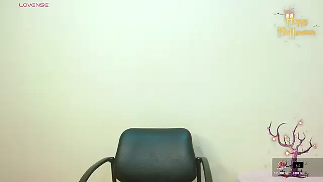 JessicaRabbit04 online show from October 2025 04:09:02 AM