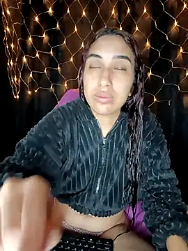 ifeelverywet andhot online show from November 2025 06:00:02 AM