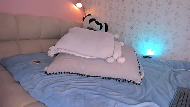 Snapshot of kitty_miaa chatting on February 2025 03:31:02 AM kitty miaa online show from February 2025 03:31:02 AM