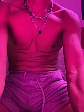 thesummerboy online show from December 2024 09:28:02 AM