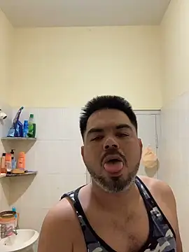 Snapshot of rags_pussylicker chatting on December 2024 07:03:02 PM rags pussylicker online show from December 2024 07:03:02 PM