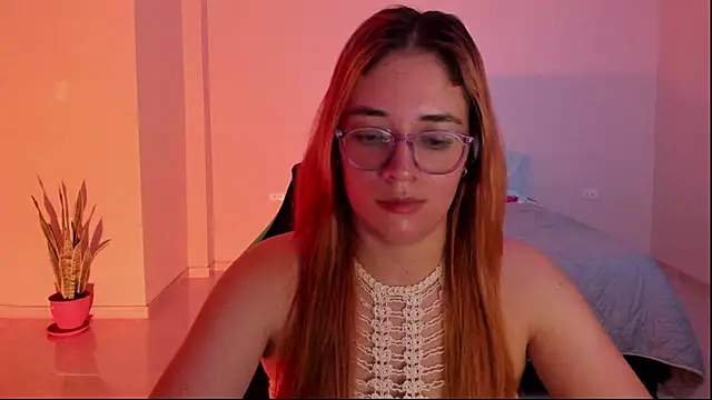 atenas 05  online show from February 2026 09:38:01 PM