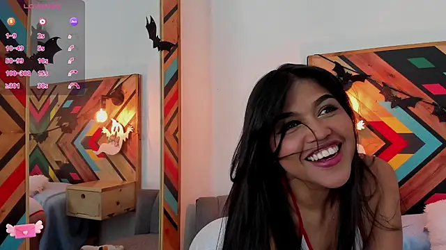 Snapshot of NaiirobiSwan chatting on October 2025 08:02:02 PM NaiirobiSwan online show from October 2025 08:02:02 PM