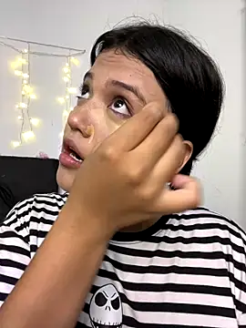 alisson carolina73 online show from October 2025 09:10:02 PM