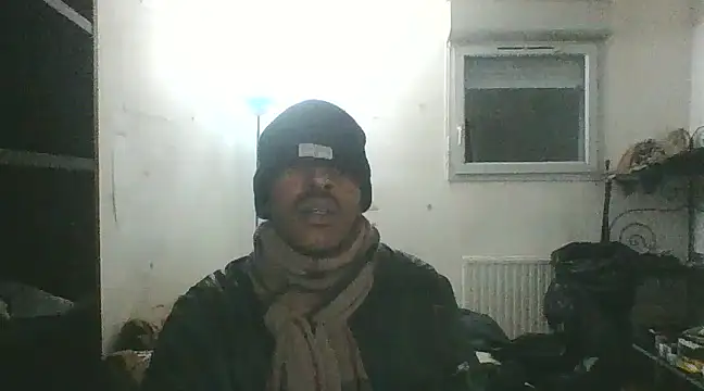 Snapshot of POPAYE972 chatting on December 2024 07:11:02 PM POPAYE972 online show from December 2024 07:11:02 PM