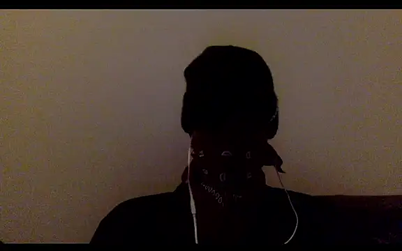 Snapshot of POPAYE972 chatting on November 2025 05:49:01 AM POPAYE972 online show from November 2025 05:49:01 AM