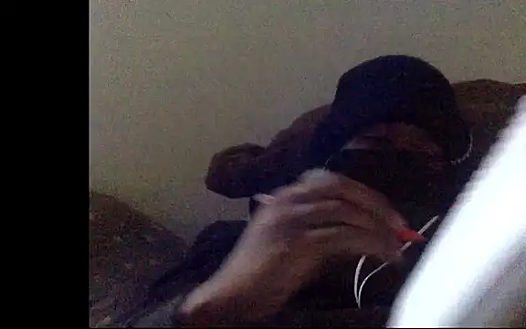 Snapshot of POPAYE972 chatting on November 2025 02:30:01 PM POPAYE972 online show from November 2025 02:30:01 PM