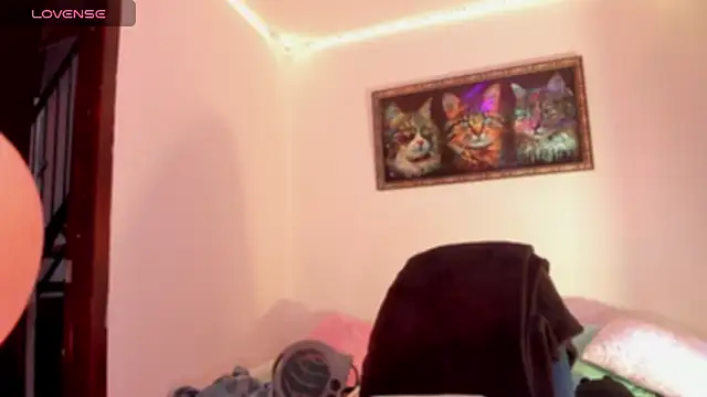 kiki cavilll online show from March 2026 03:37:01 PM