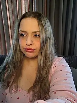 cansuozell online show from March 2026 12:38:02 PM