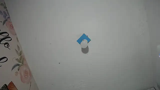 Snapshot of KOURTNEY-- chatting on October 2025 01:51:02 AM KOURTNEY-- online show from October 2025 01:51:02 AM