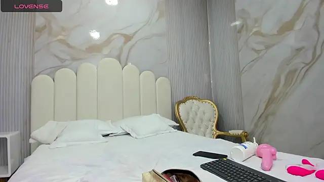 Carohorny4u online show from March 2025 12:23:02 PM