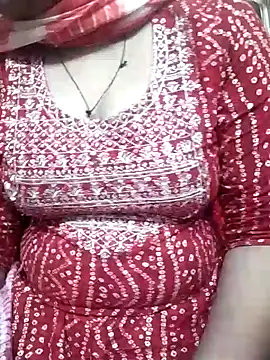 Snapshot of Cute_Sona17 chatting on January 2025 03:00:02 AM Cute Sona17 online show from January 2025 03:00:02 AM