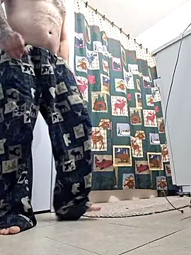 Snapshot of PNTlooker256 chatting on February 2026 12:03:01 AM PNTlooker256 online show from February 2026 12:03:01 AM